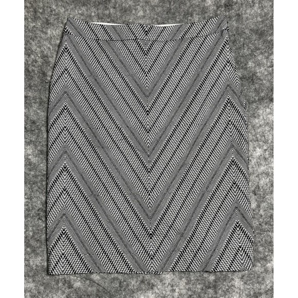 The Limited Dresses & Skirts - The Limited Pencil Skirt Women's 12 Black Chevron Stretch Lined Office Career